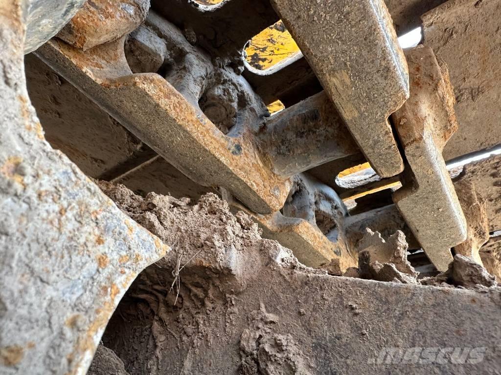 JCB JS 200 LC Escavadeiras de esteiras