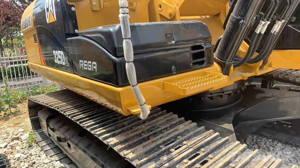 CAT 325 D L Escavadeiras de esteiras