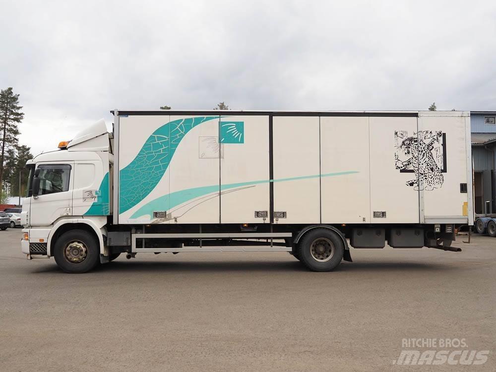 Scania 94 D 260 Caminhões de caixa fechada