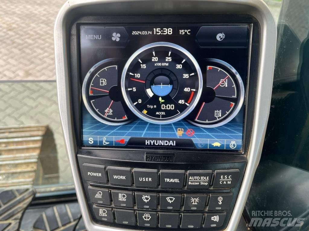 Hyundai HX 220 L Escavadeiras de esteiras