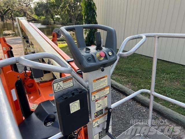 JLG T 350 Plataformas aéreas montadas em atrelados