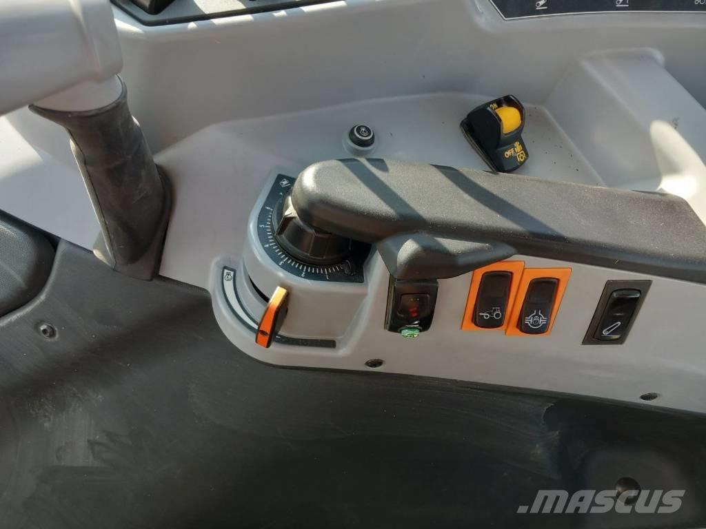 Valtra A 104 Tratores Agrícolas usados