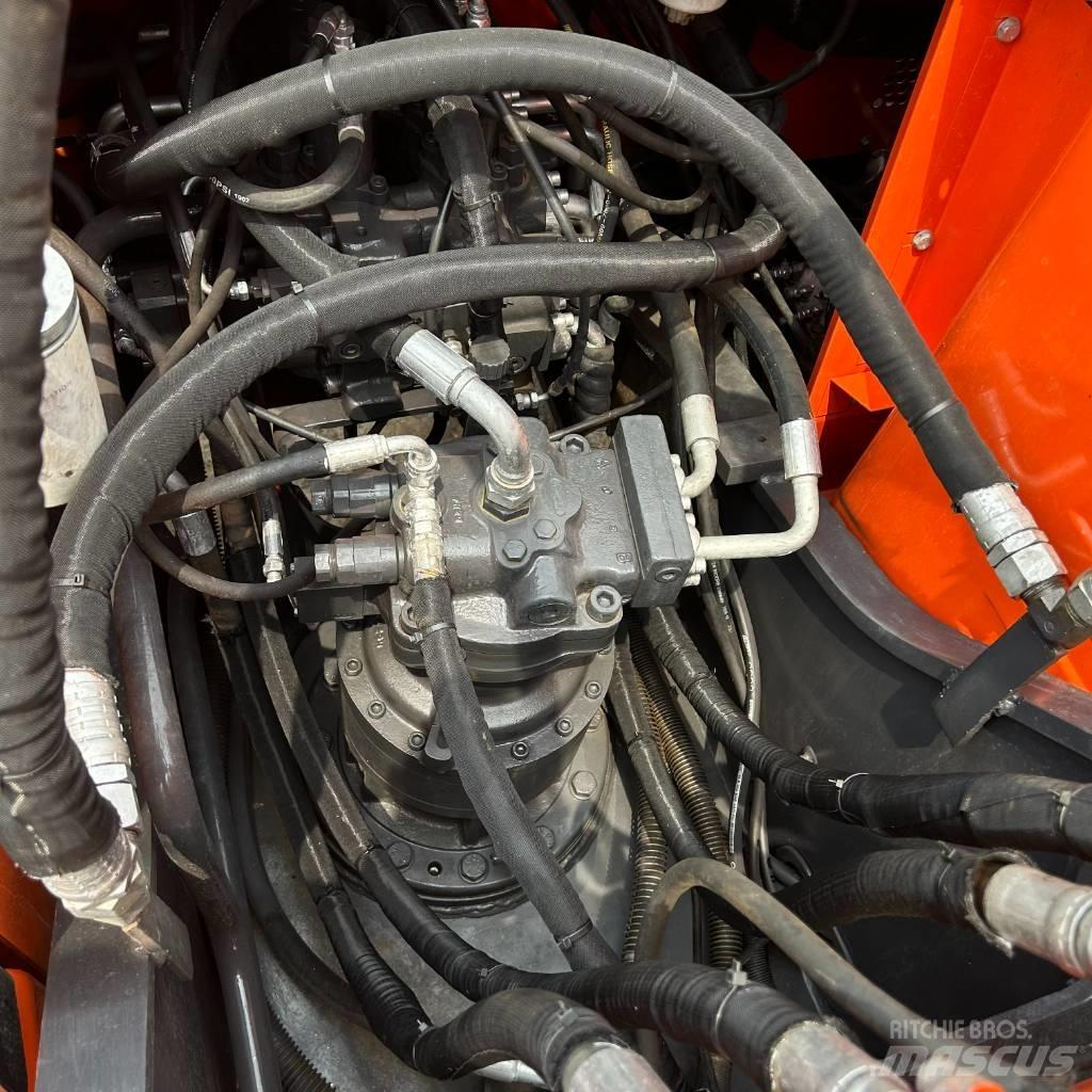 Doosan DX 225 LC Escavadeiras de esteiras