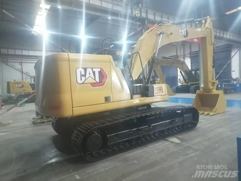 CAT 323 Escavadeiras de esteiras