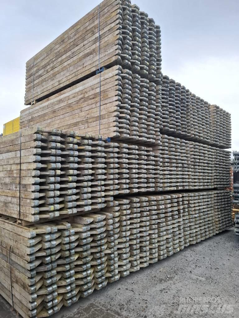 Peri GT24 Träger Cofragem