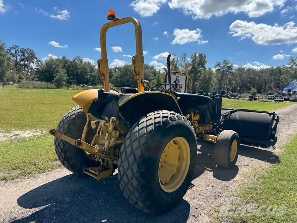 John Deere 5320 Tratores Agrícolas usados