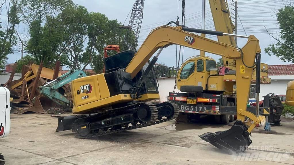 CAT 307 Miniescavadeiras