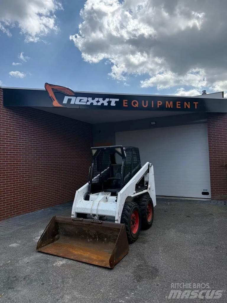 Bobcat S130 Minicarregadeiras