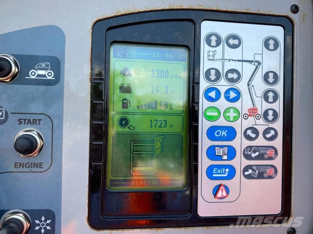 Manitou 200 ATJ Elevadores braços articulados