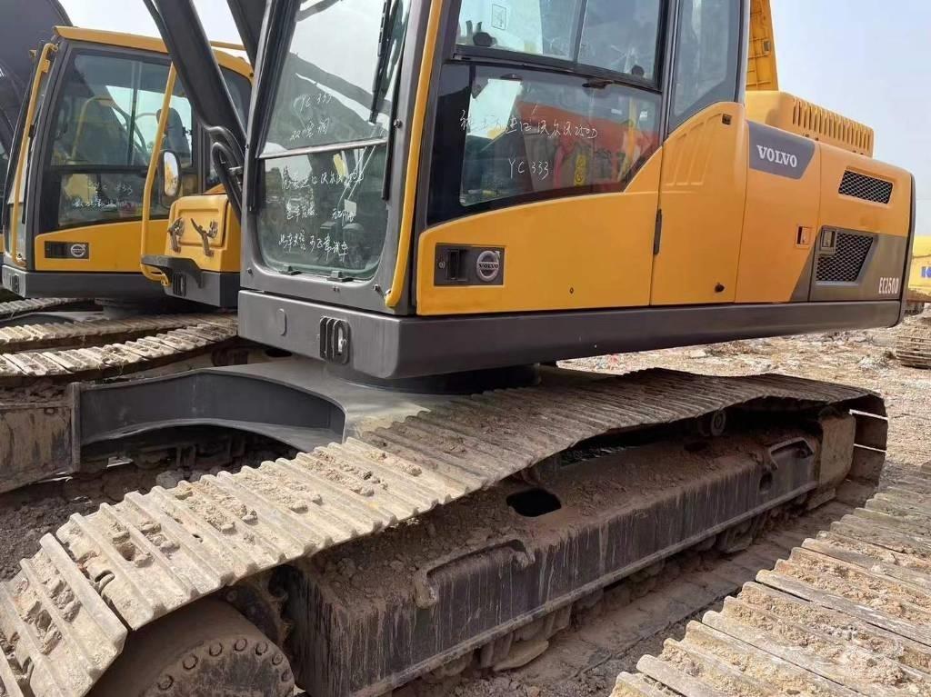 Volvo EC 250 D Escavadeiras de esteiras