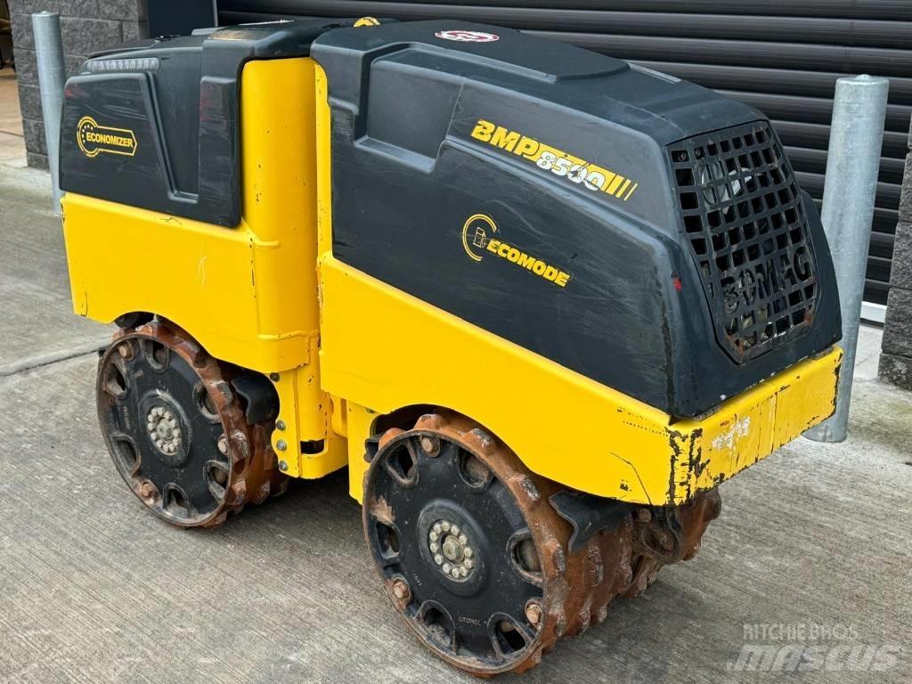 Bomag BMP 8500 Vibradores