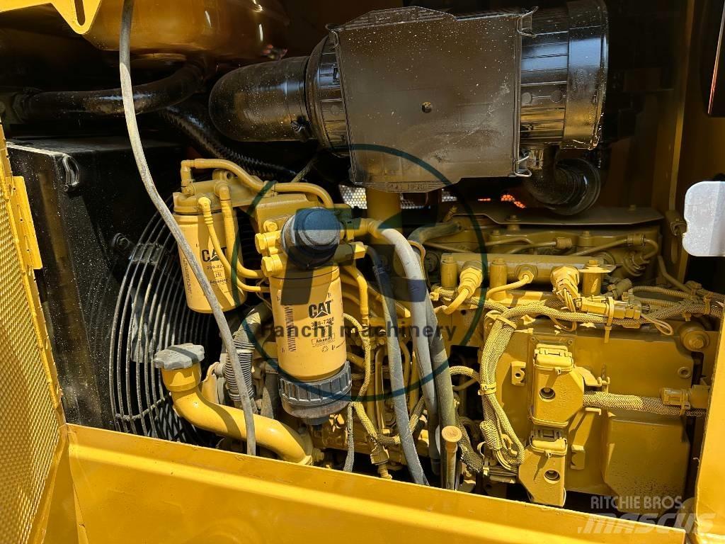 CAT D 5 K Dozers - Tratores rastos