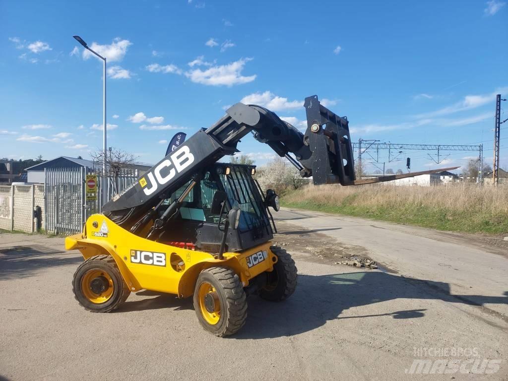 JCB 520-40 Manipulador telescópico