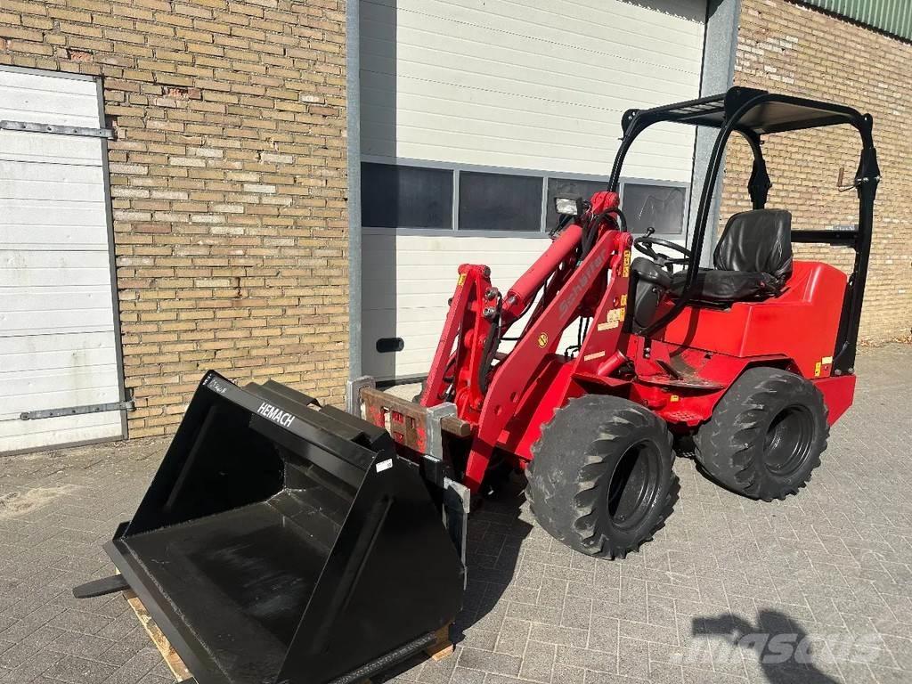 Schäffer 2033 Carregadeiras de rodas