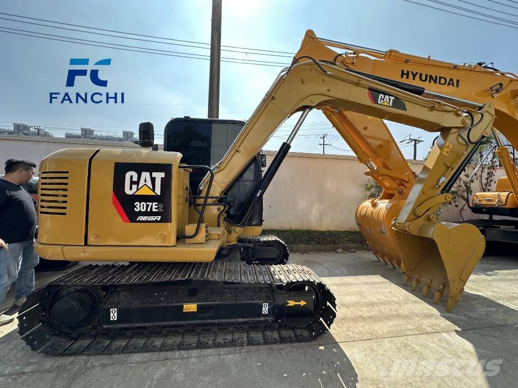 CAT 307E2 Miniescavadeiras