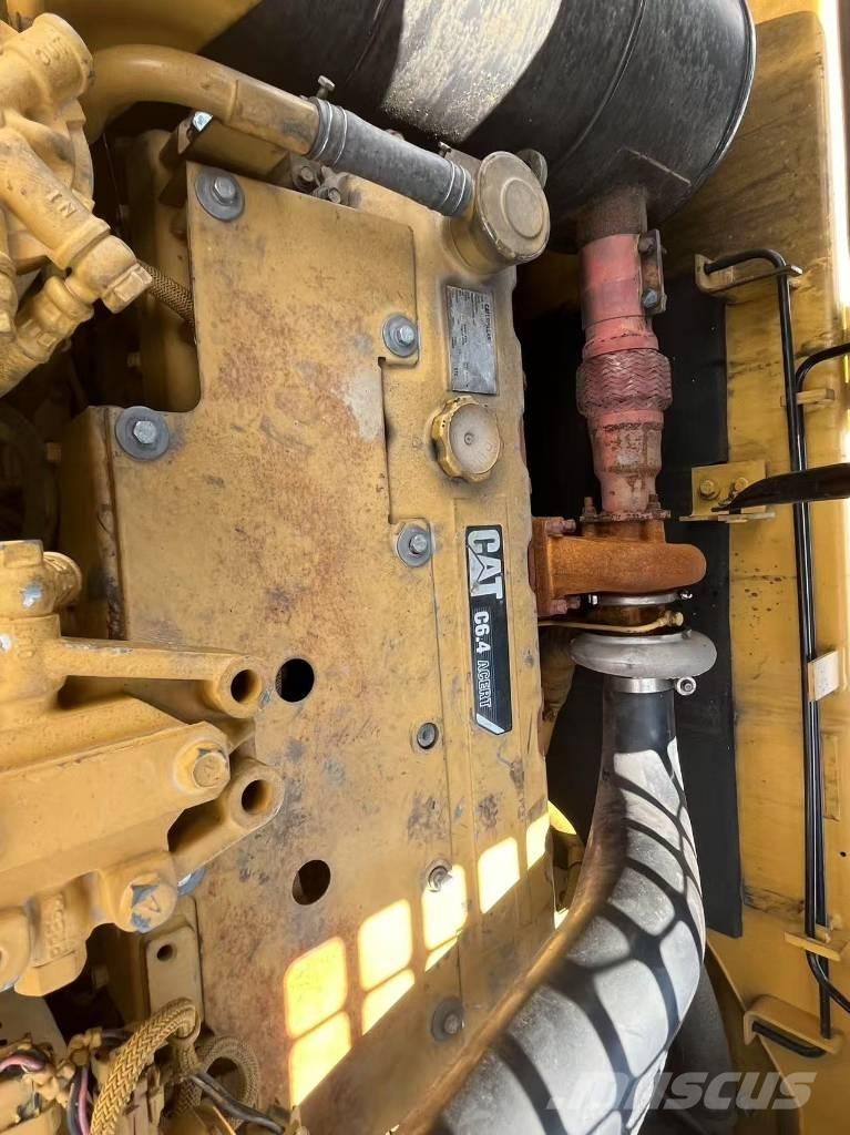CAT 320d Escavadeiras de esteiras
