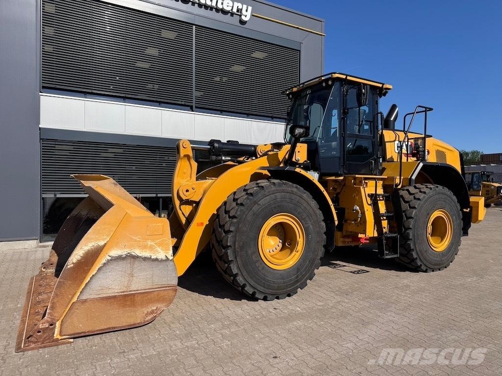 CAT 966 Carregadeiras de rodas