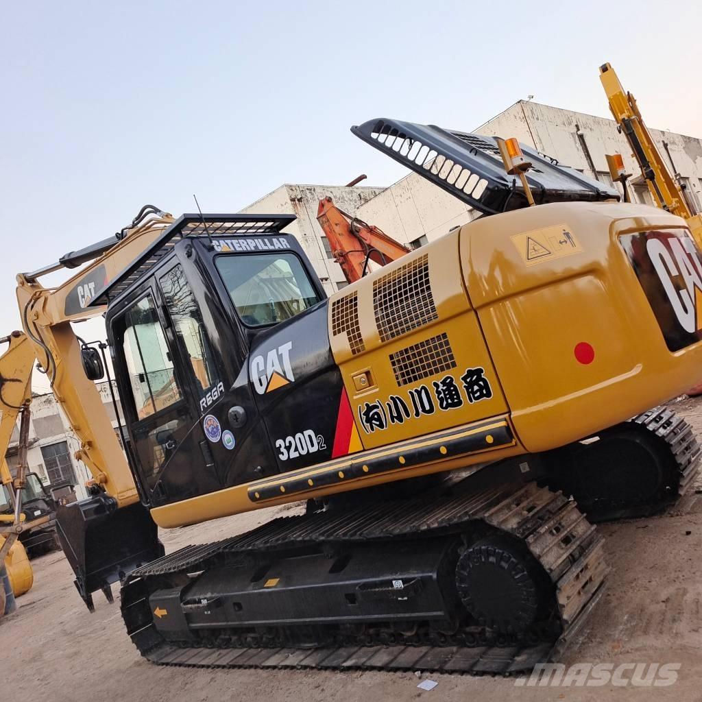 CAT 320 D2L Escavadeiras de esteiras