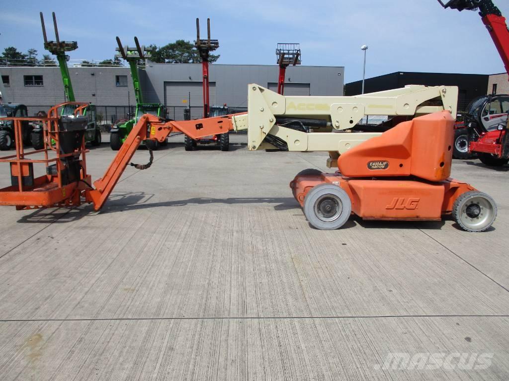 JLG E400 AJPN (745) Plataformas de braço compactas auto-propulsão