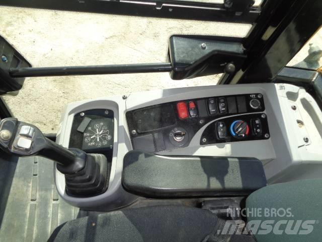 CAT 908M Carregadeiras de rodas