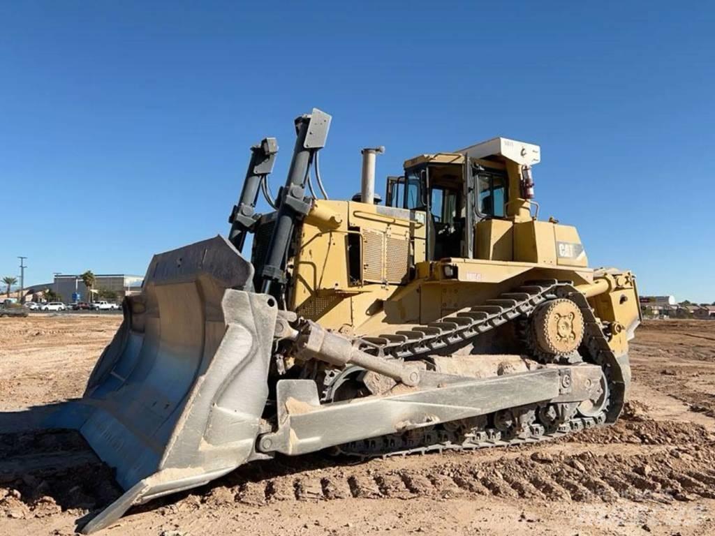 CAT D10R Dozers - Tratores rastos