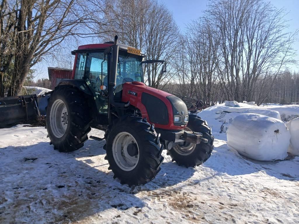 Valtra A 72 Tratores Agrícolas usados