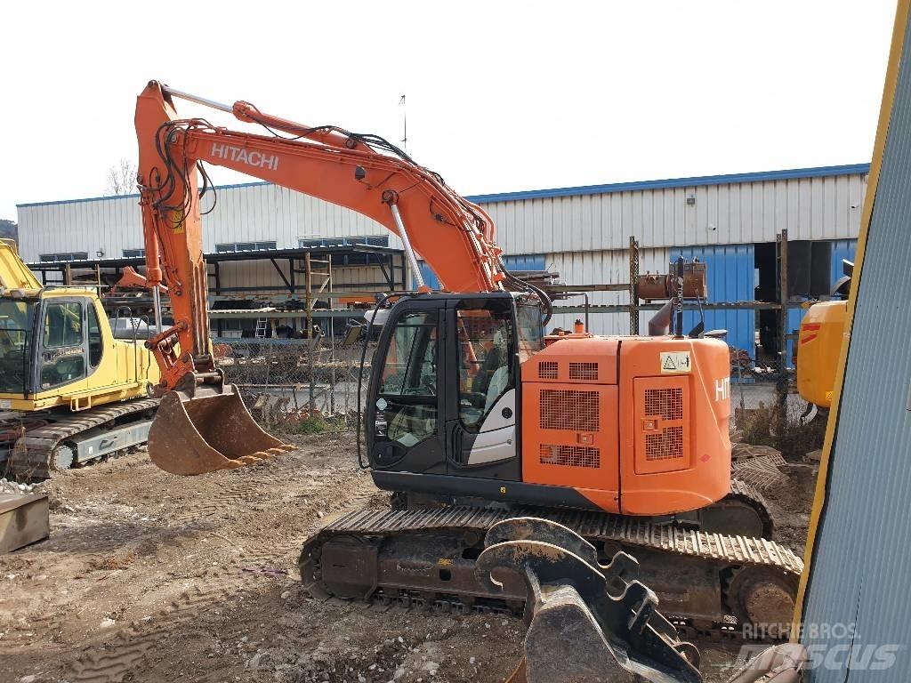 Hitachi ZX225USLC Escavadeiras de esteiras