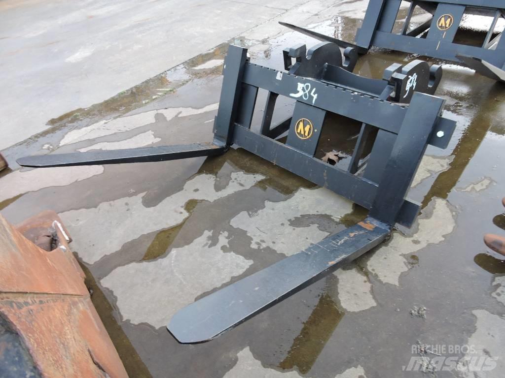  Palletvorken CW40 Gruas Todo terreno