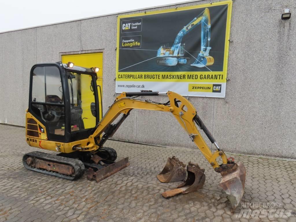CAT 301.7 D Miniescavadeiras