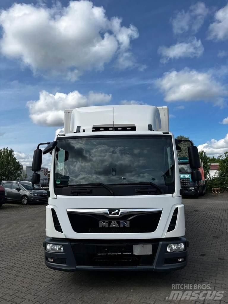 MAN TGL 12.250 Caminhões de caixa fechada