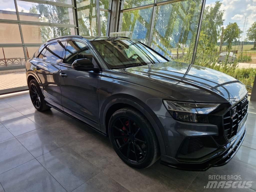 Audi SQ8 Automóvel