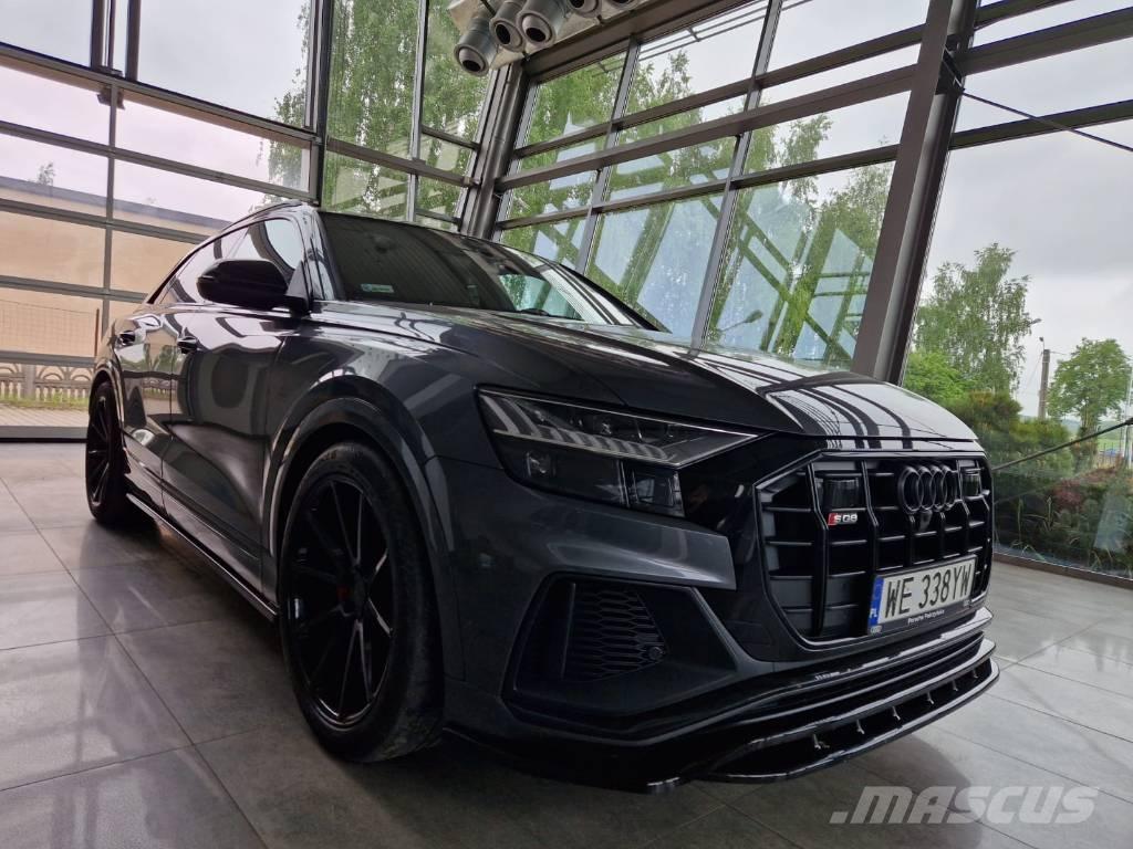 Audi SQ8 Automóvel