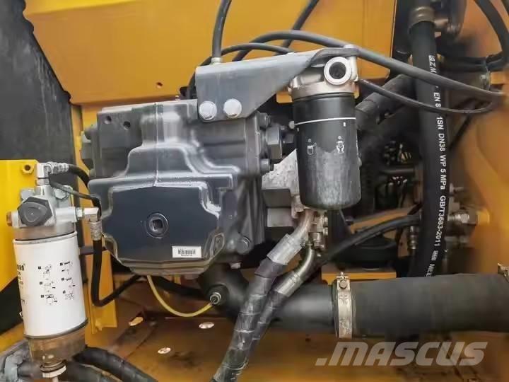 Komatsu PC 200 Escavadeiras de esteiras