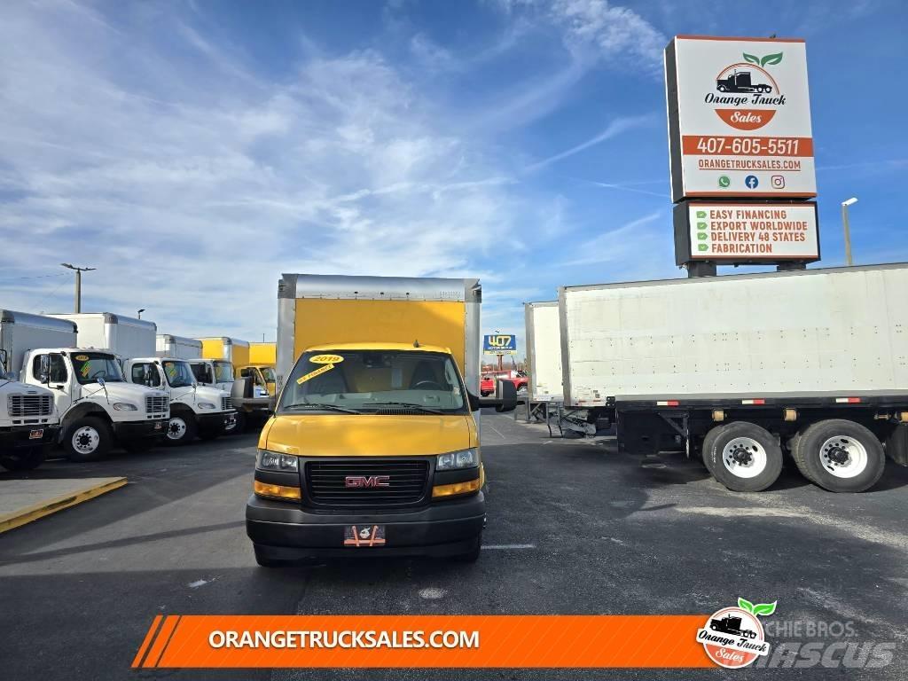 GMC Savana G3500 Carrinhas de caixa fechada