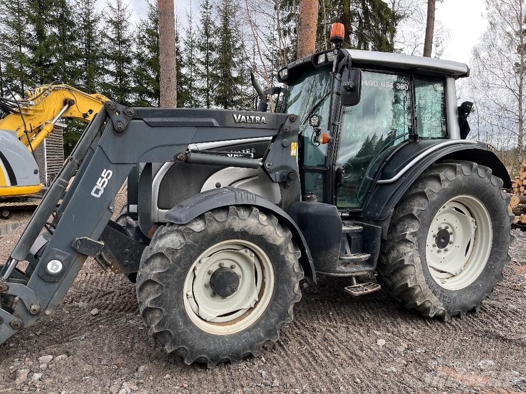 Valtra N 121 HT Tratores Agrícolas usados