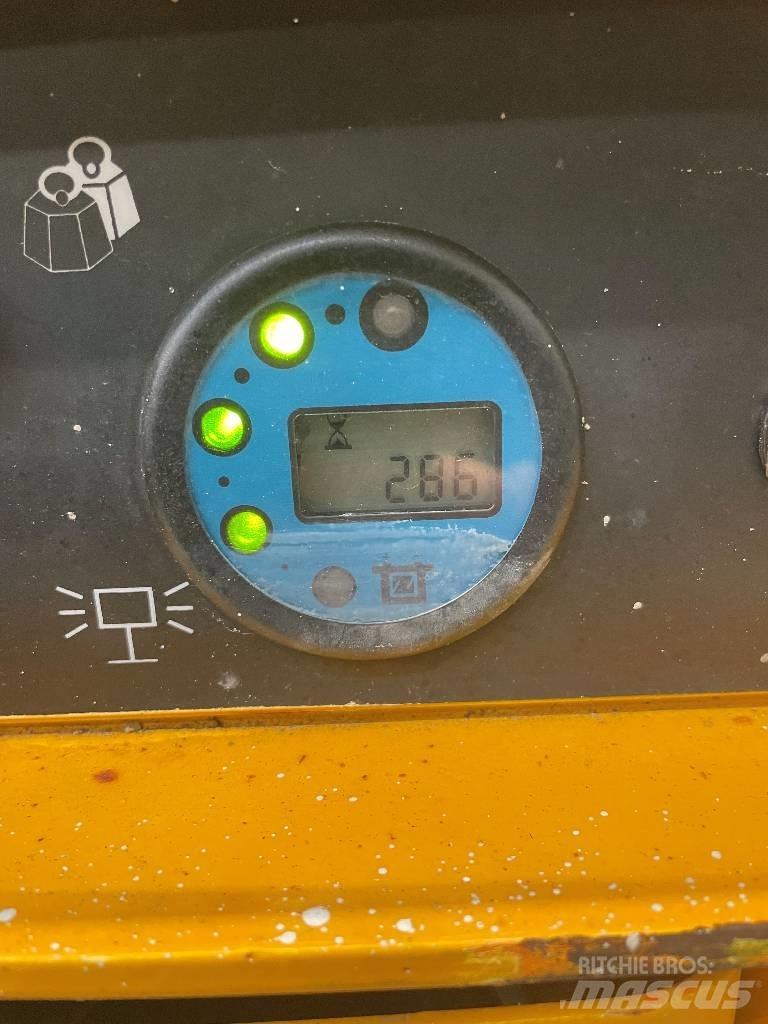 Haulotte Compact 8 Elevadores de tesoura