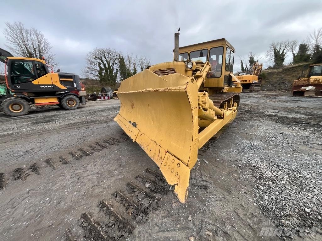 CAT D 7 Dozers - Tratores rastos