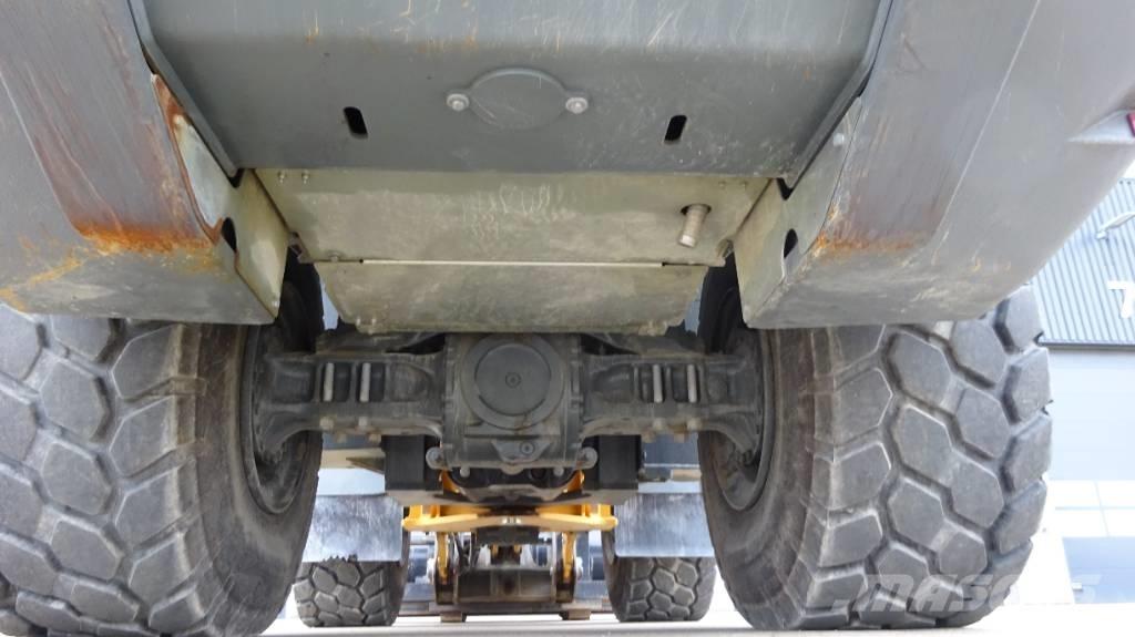 Liebherr L566 xPower Carregadeiras de rodas