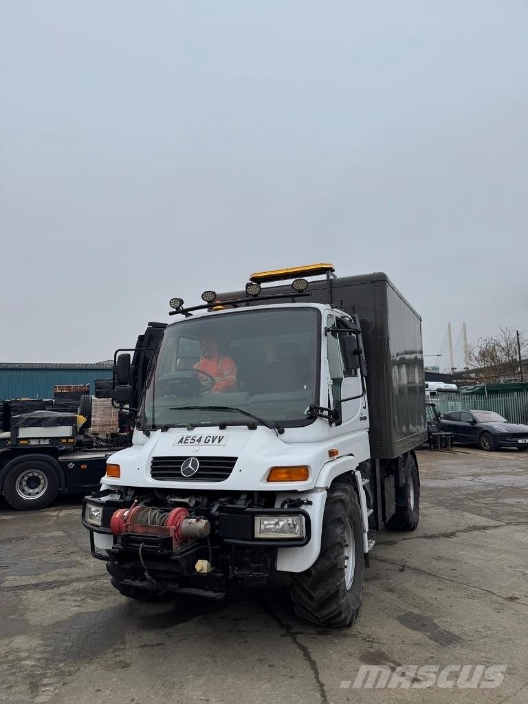 Unimog U300 Máquinas utilitárias