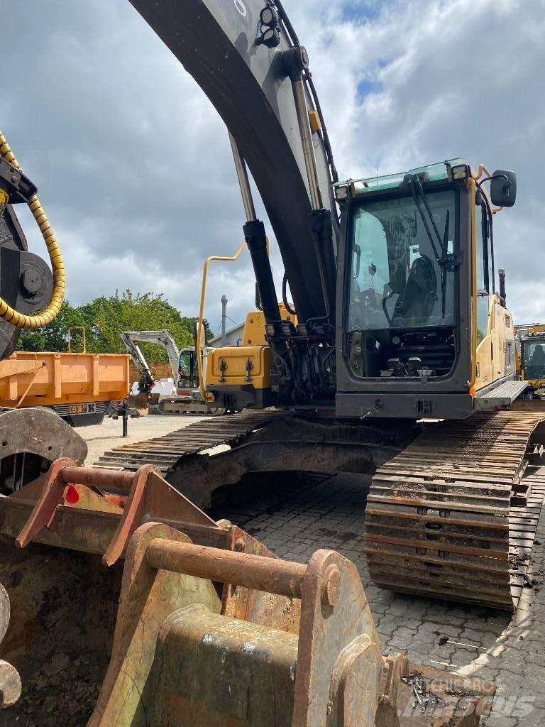 Volvo EC 220 D Escavadeiras de esteiras