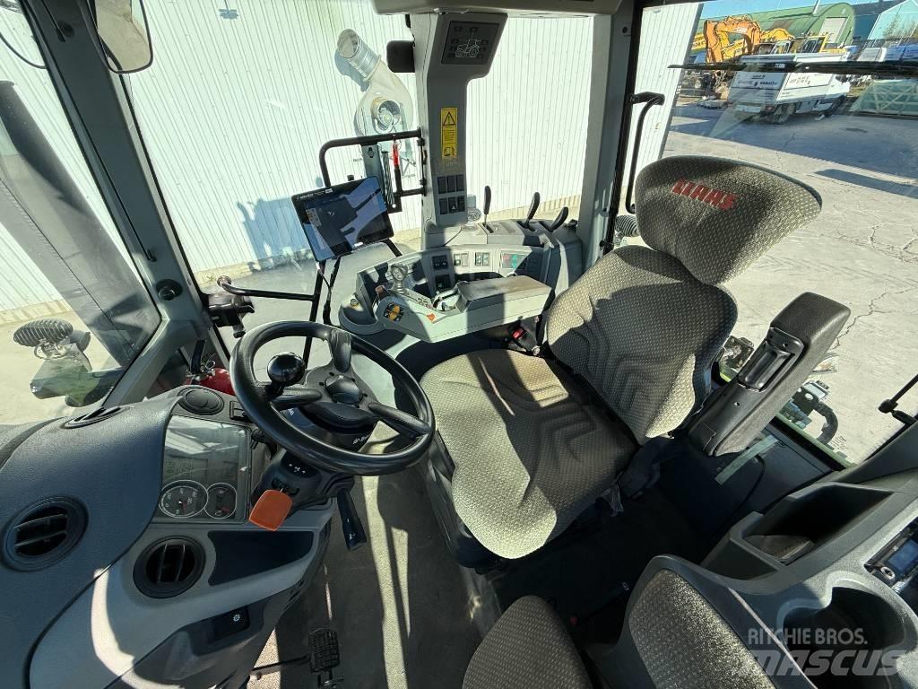 CLAAS Axion 850 Tratores Agrícolas usados
