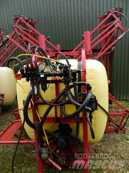 Hardi 600 Pulverizadores rebocados