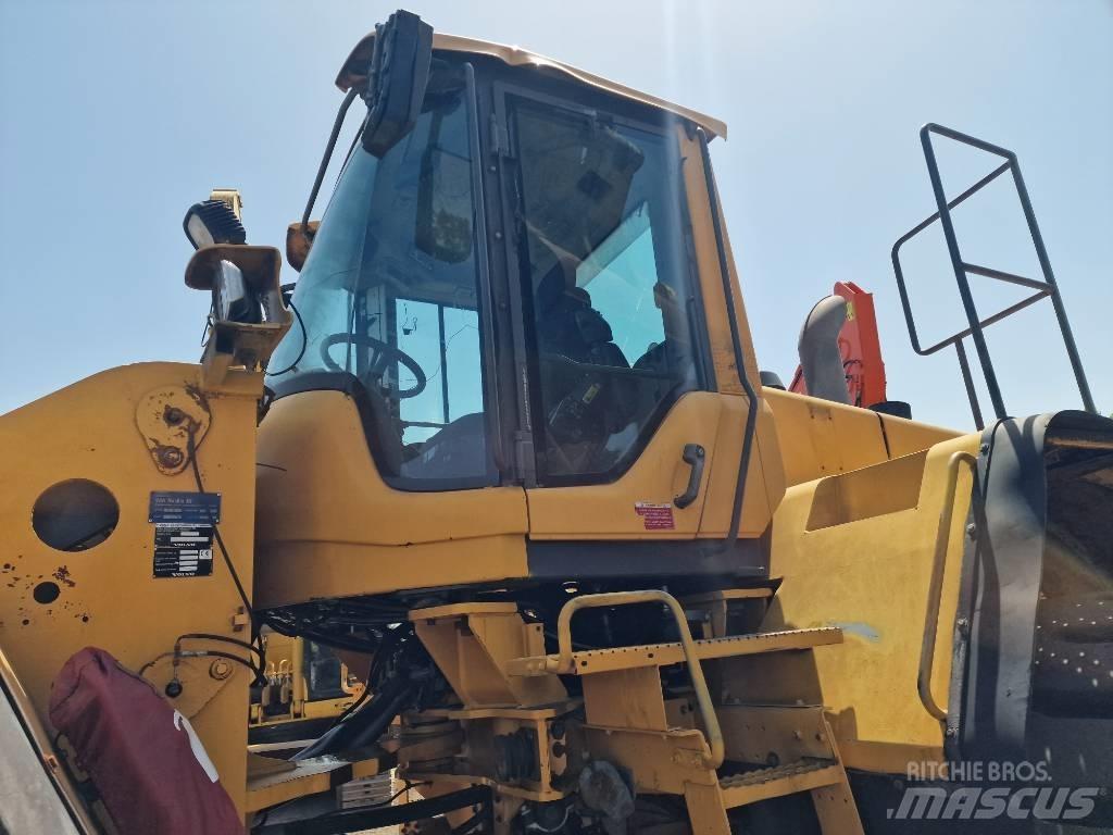 Volvo L 220 F Carregadeiras de rodas