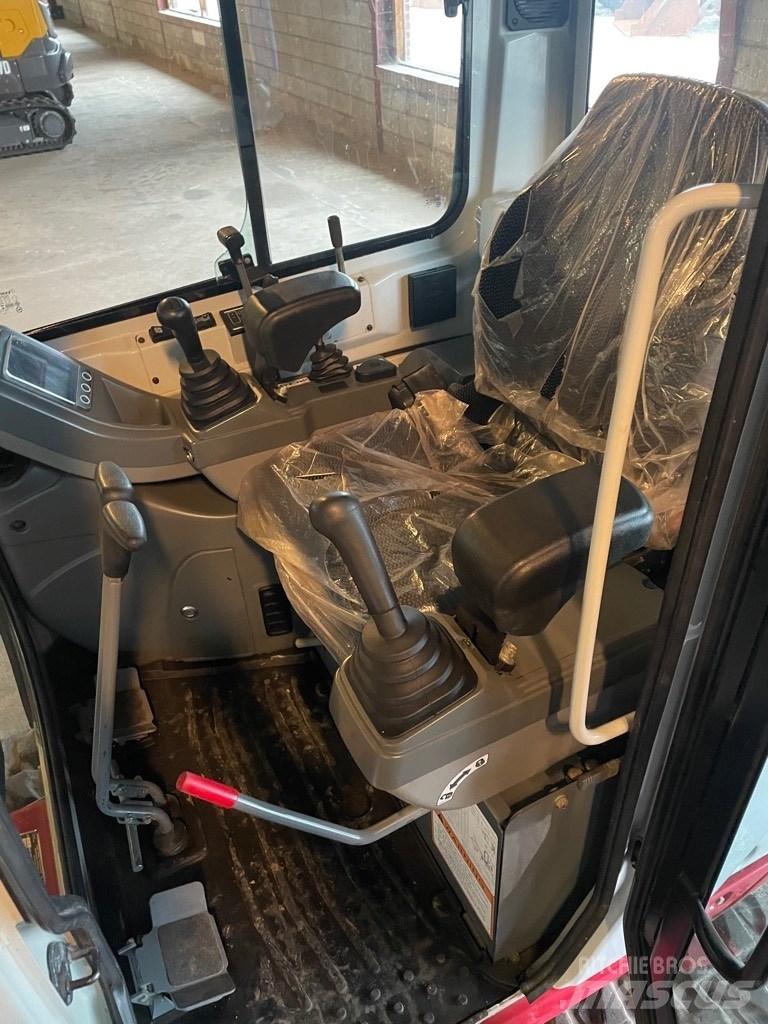 Takeuchi TB216 Miniescavadeiras