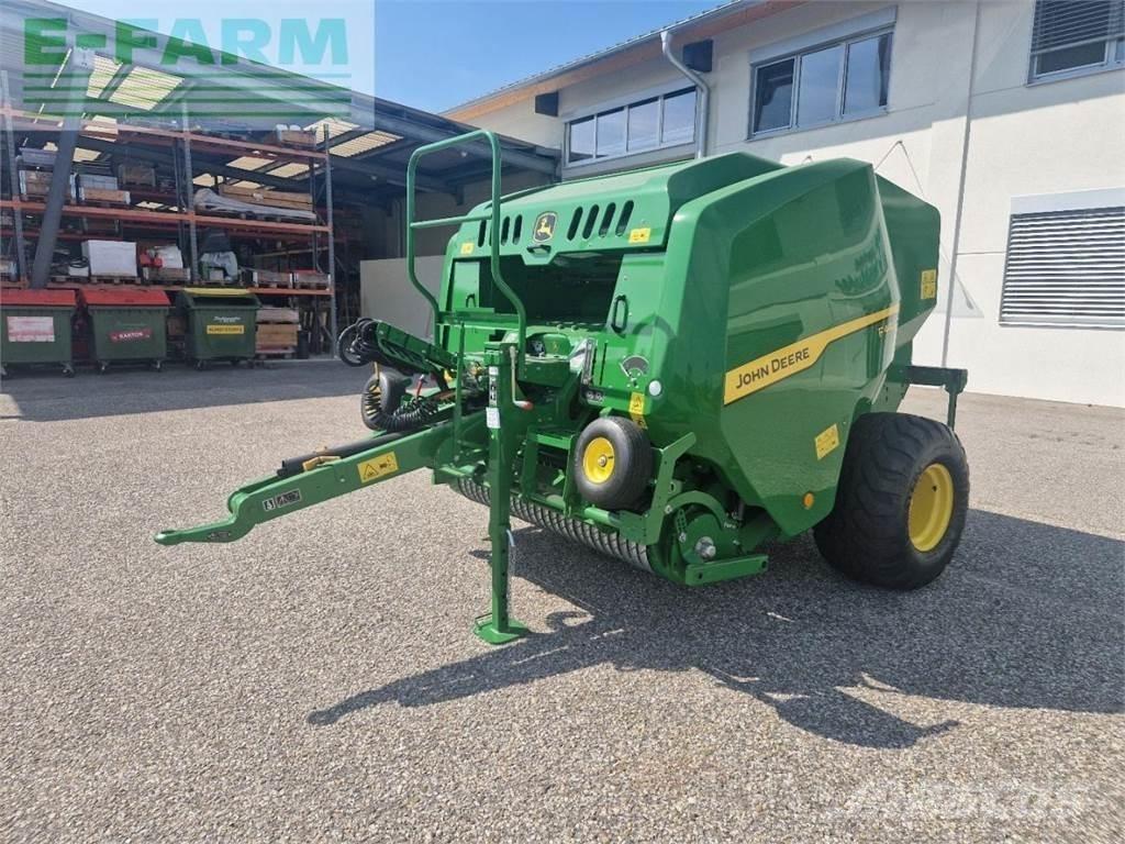 John Deere F441M Enfardadeira de fardos quadrados