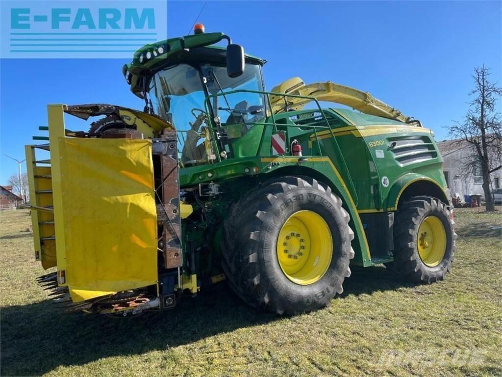 John Deere 8300 Forrageiras auto-propulsionadas