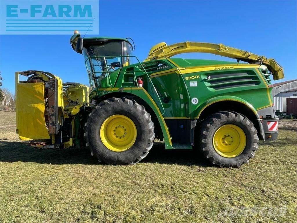 John Deere 8300 Forrageiras auto-propulsionadas