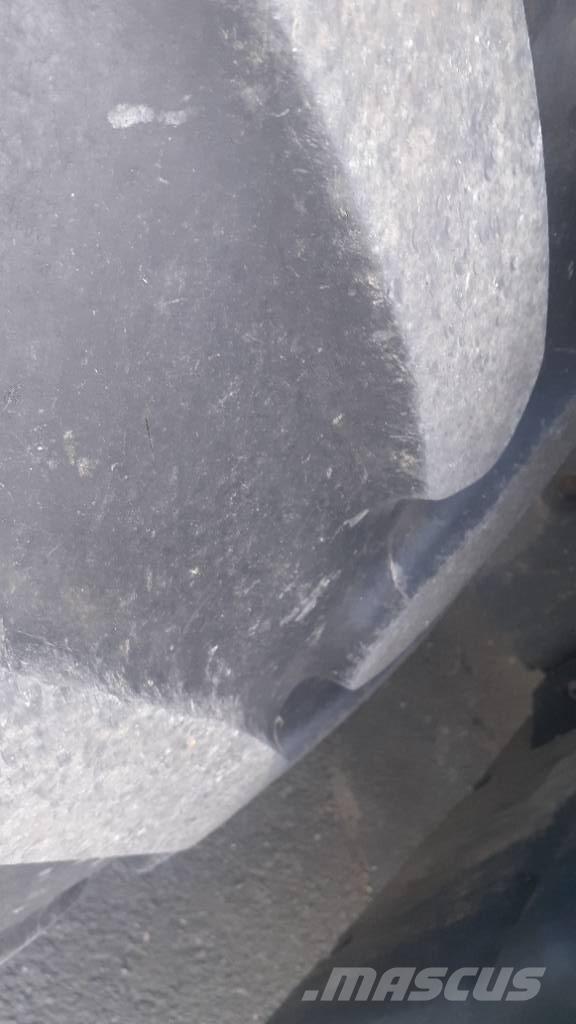 John Deere 6145 R Tratores Agrícolas usados