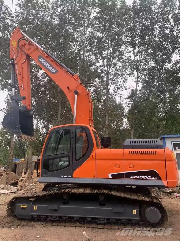 Doosan DX300LC-9C Escavadeiras de esteiras