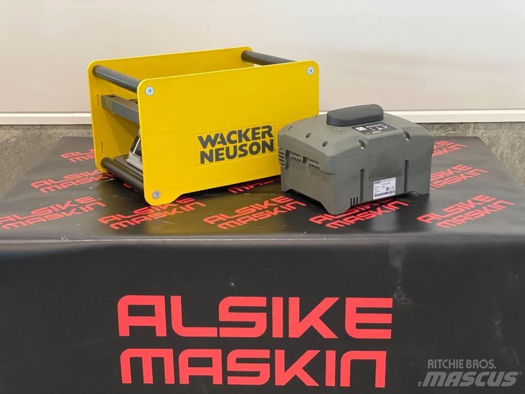 Wacker Neuson AS50e Saltitões